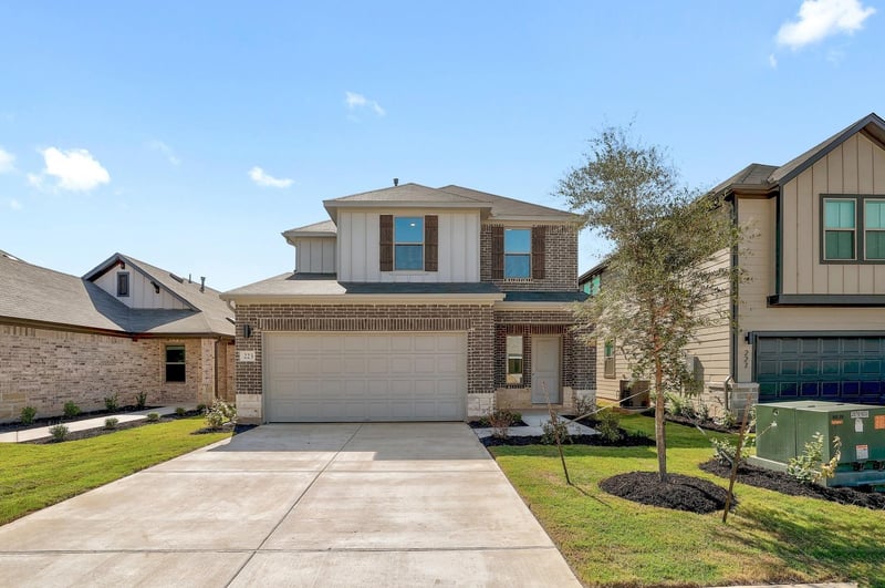 223 Hornet ST, Elgin, TX 78621
