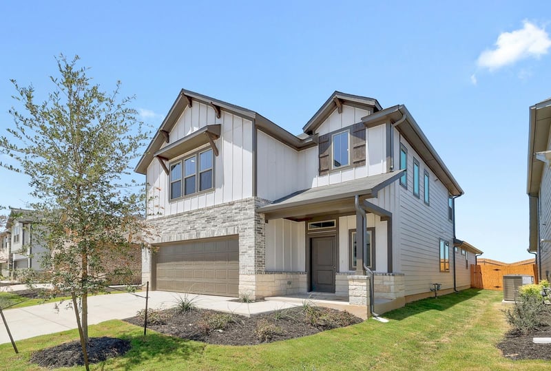 210 Hornet ST, Elgin, TX 78621