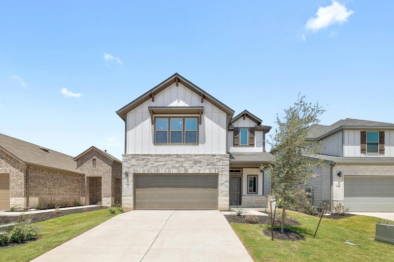 210 Hornet ST, Elgin, TX 78621