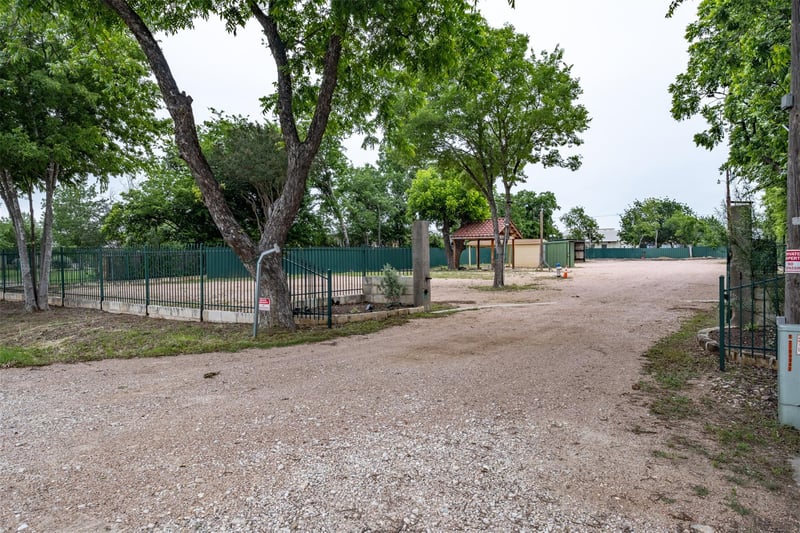 1051 Old 1460 TRL, Georgetown, TX 78626