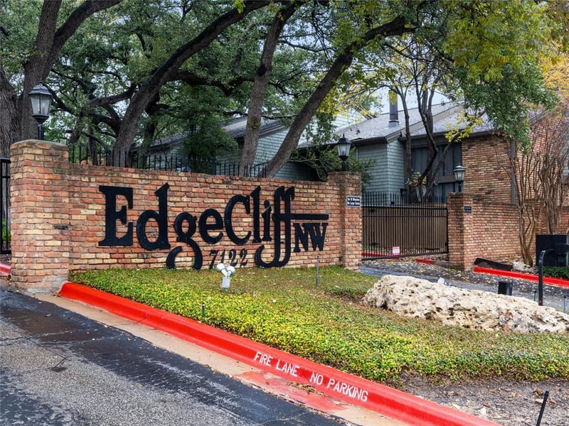 7122 Wood Hollow DR #8, Austin, TX 78731