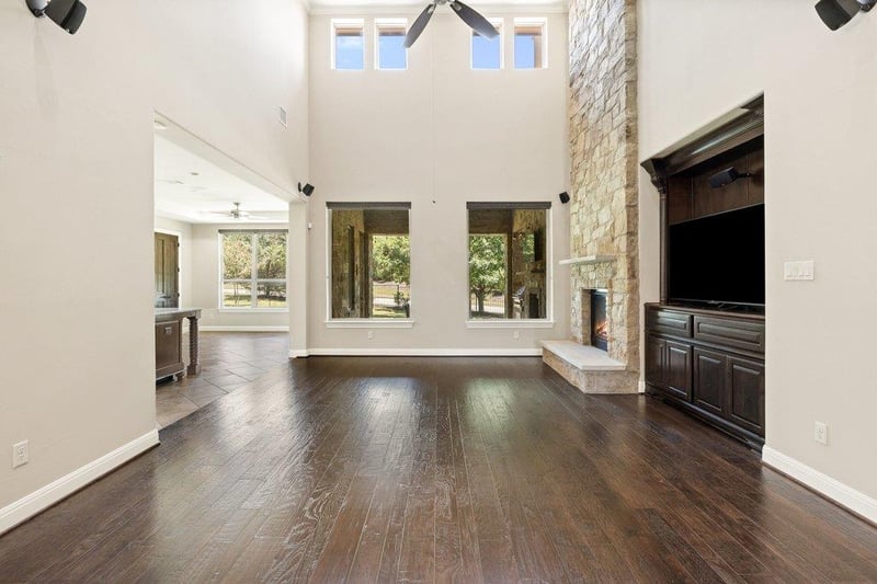 105 Aruba CT, Lakeway, TX 78734