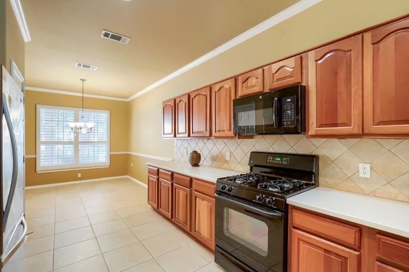 310 Crockett Loop, Georgetown, TX 78633