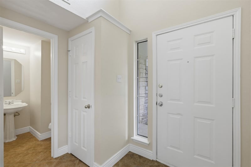 15532 Miss Adriennes Pa, Pflugerville, TX 78660