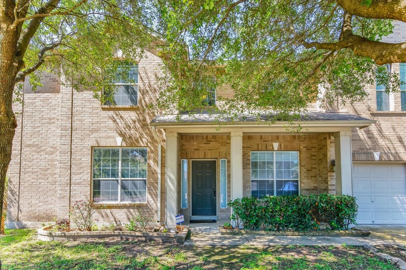 613 Windsor Castle DR, Pflugerville, TX 78660