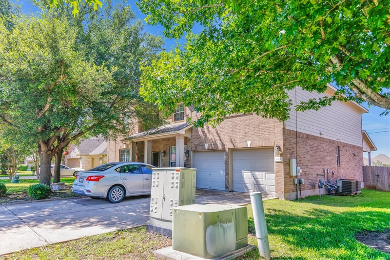 613 Windsor Castle DR, Pflugerville, TX 78660