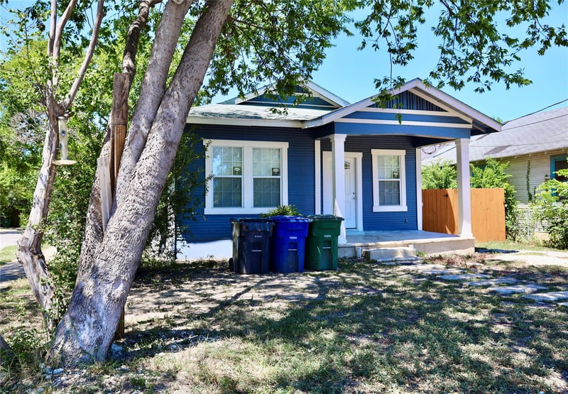 2323 Salinas ST, San Antonio, TX 78207