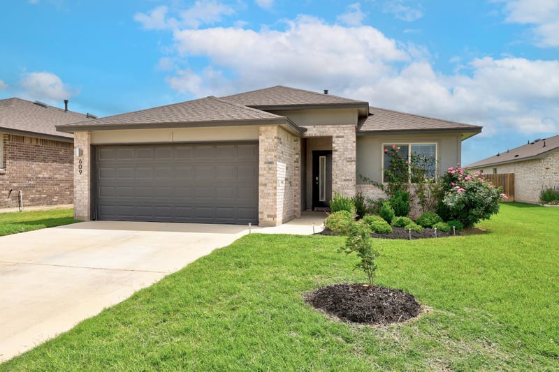 609 Veneta LN, Georgetown, TX 78633