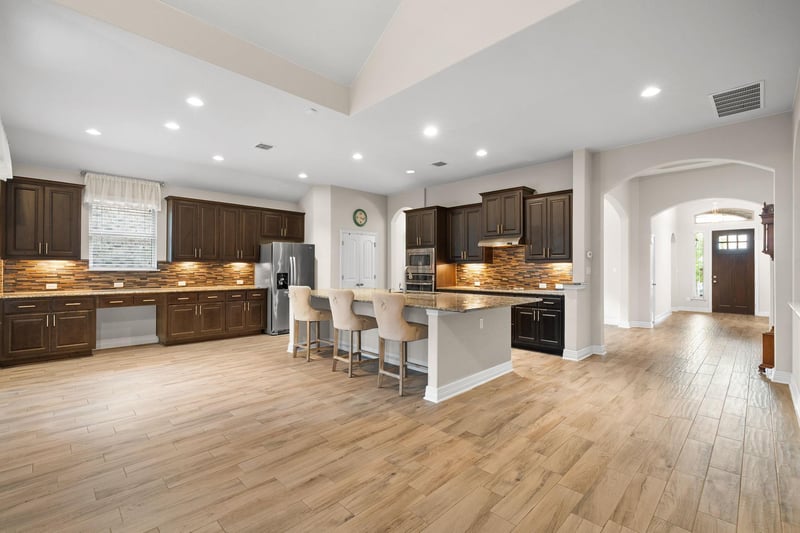 229 Cross Mountain TRL, Georgetown, TX 78628