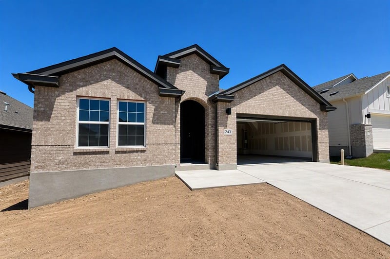 225 Seattle Slew DR, Jarrell, TX 76537