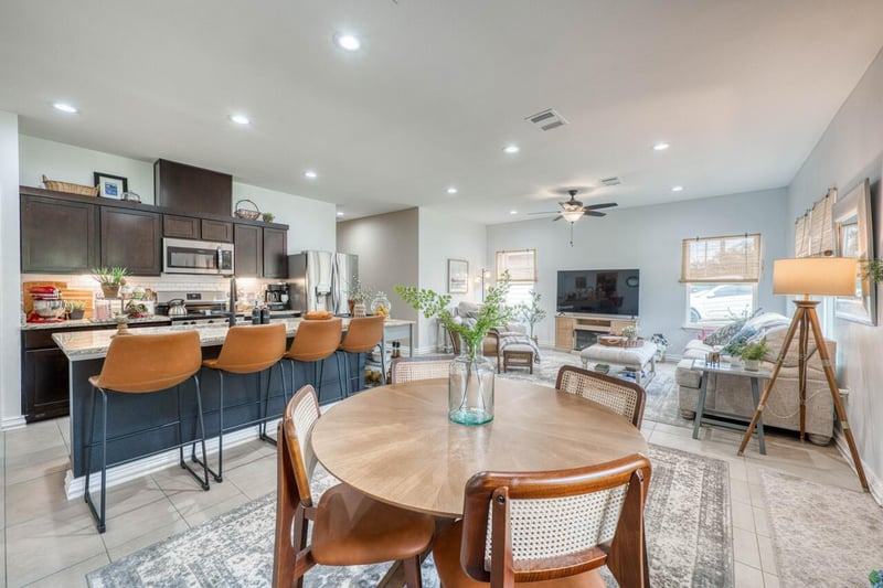 2210 Mcarthur Ave, Kingsland, TX 78639