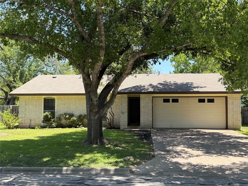 606 Brookhollow DR, Pflugerville, TX 78660