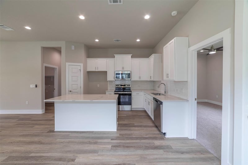 857 Cypress LN, Cottonwood Shores, TX 78657