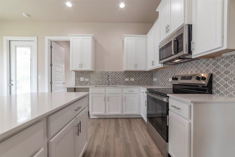 625 Birch LN, Cottonwood Shores, TX 78657