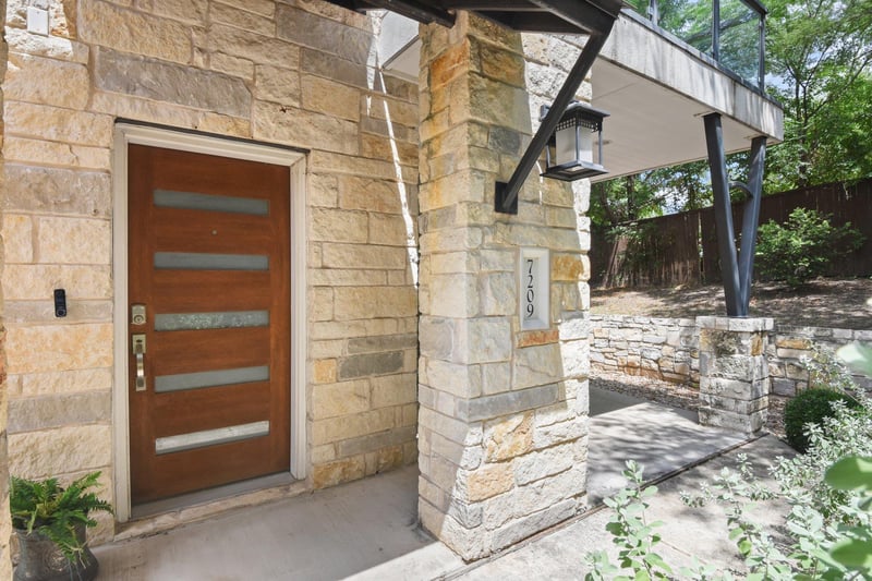 7209 Bassett CT, Austin, TX 78741