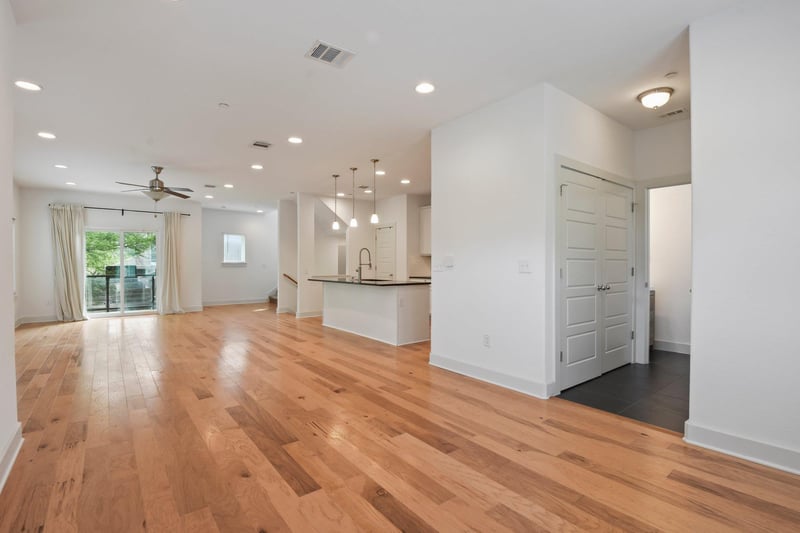 7209 Bassett CT, Austin, TX 78741