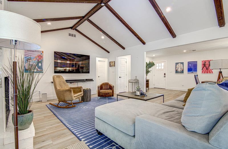 5803 Hampton DR, Austin, TX 78723