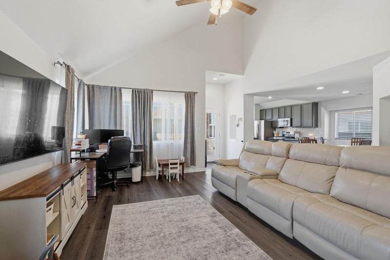 100 Arabian Colt DR, Georgetown, TX 78626