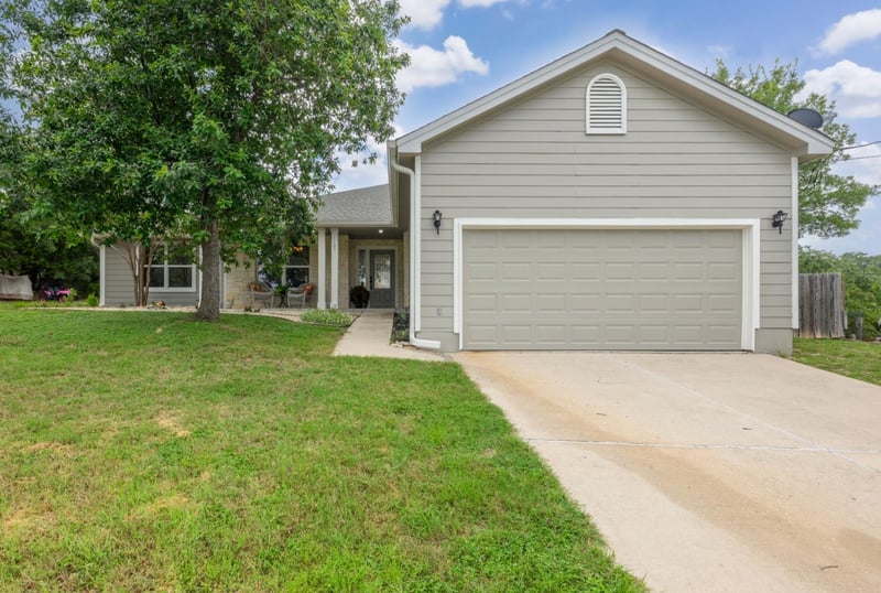 1103 Larkhall DR, Spicewood, TX 78669