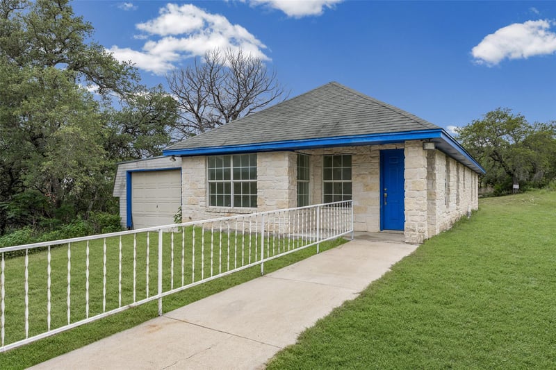 4205 Park DR, Lago Vista, TX 78645