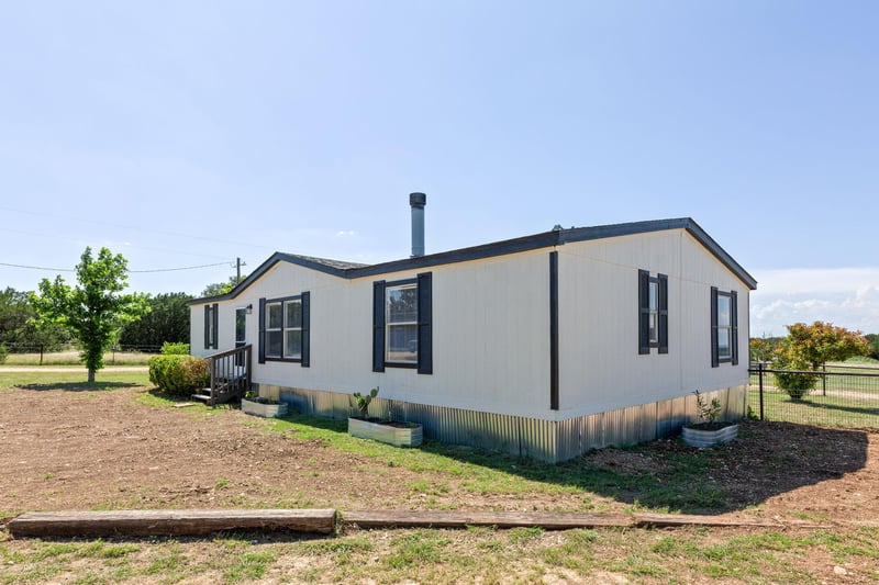 930 County Road 224, Florence, TX 76527
