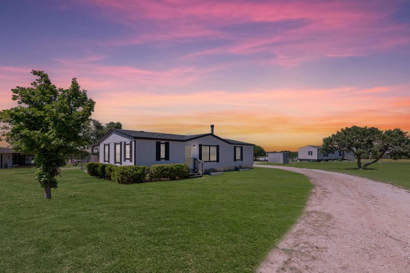 930 County Road 224, Florence, TX 76527