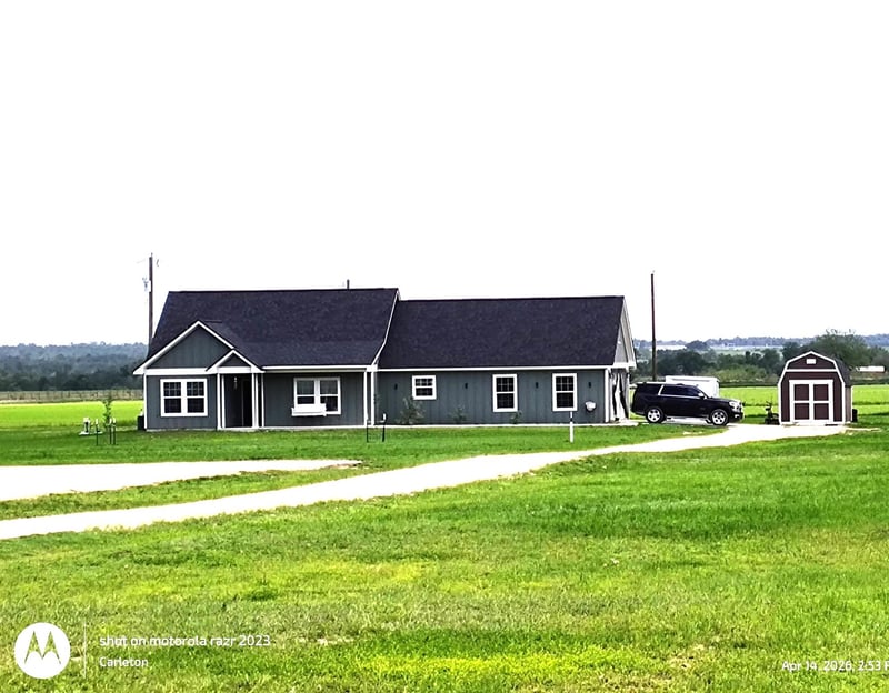 2001 Sunflower ROW, Coupland, TX 78615