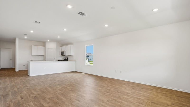 12020 Pike BND, Mustang Ridge, TX 78610