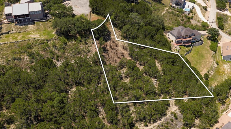 506 Ronay DR, Spicewood, TX 78669