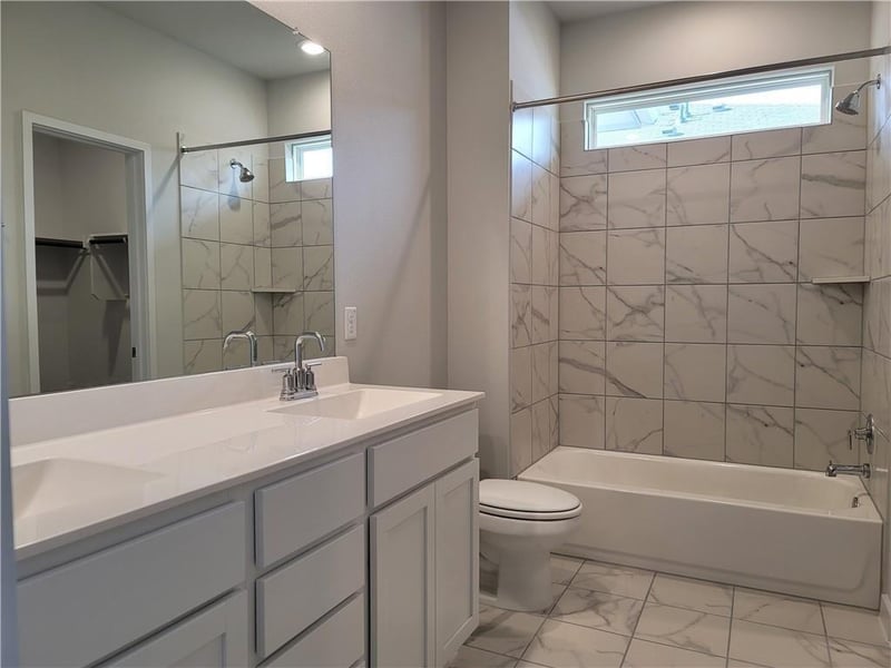 605 South ST #36, Leander, TX 78641