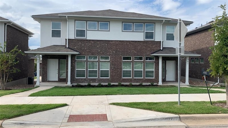 605 South ST #36, Leander, TX 78641