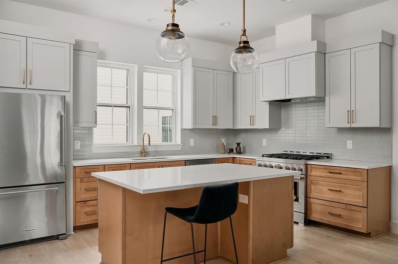 2209 Woodland Ave #601, Austin, TX 78741