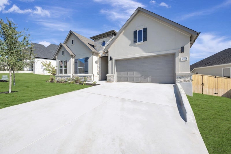 720 Teakmill TRL, San Marcos, TX 78666