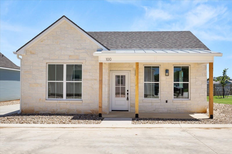 802 Creek ST #100, Fredericksburg, TX 78624