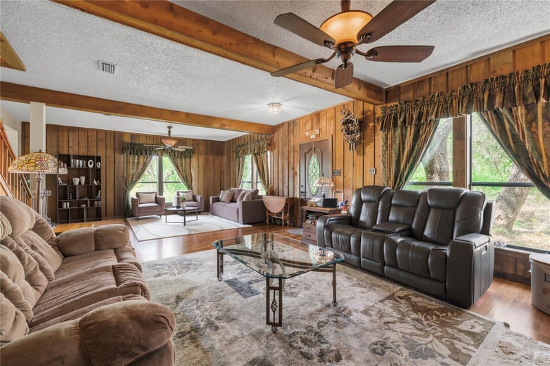 1250 County Road 200, Liberty Hill, TX 78642