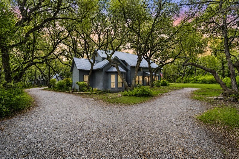 1250 County Road 200, Liberty Hill, TX 78642