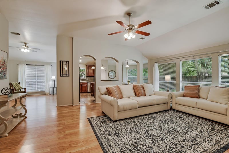 1515 Laurel Oak Loop, Round Rock, TX 78665
