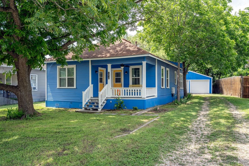 1014 6th ST, Taylor, TX 76574