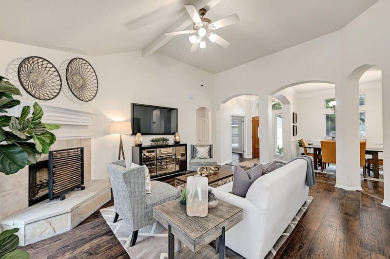 7 Muirfield Greens CV, Lakeway, TX 78738