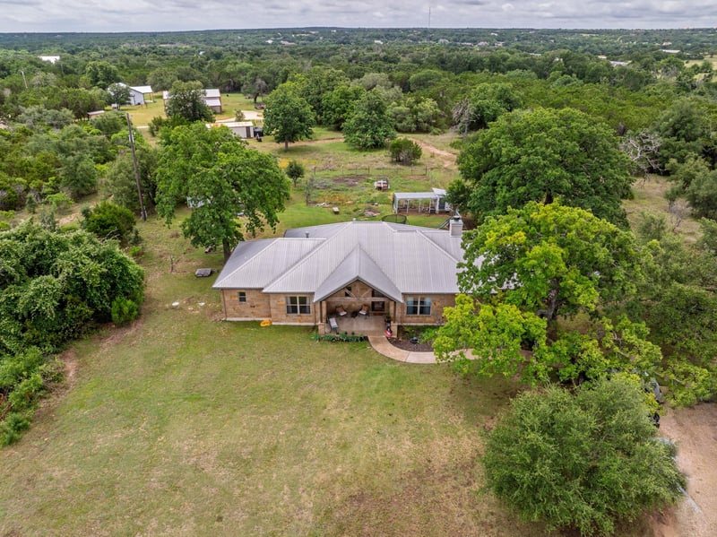 7075 Rr 1869 #1869, Liberty Hill, TX 78642
