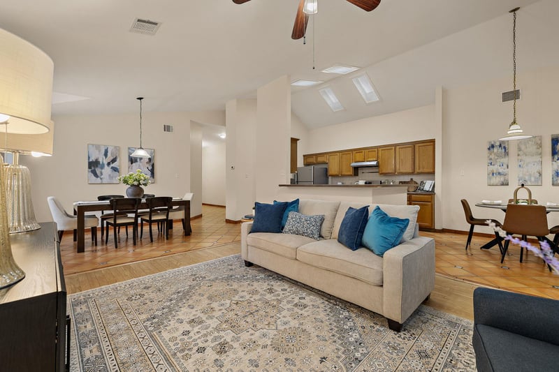 17600 Limpia Creek DR, Round Rock, TX 78664