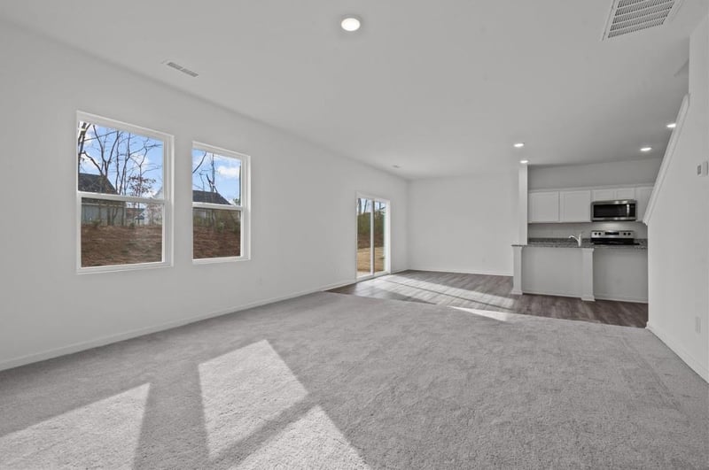329 Sieders ST, Taylor, TX 76574
