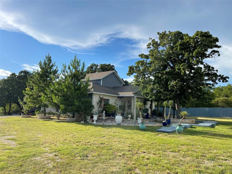 376 Alta Vista DR #B, Bastrop, TX 78602