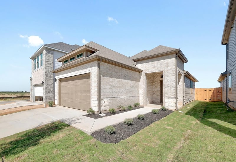 222 Hornet ST, Elgin, TX 78621