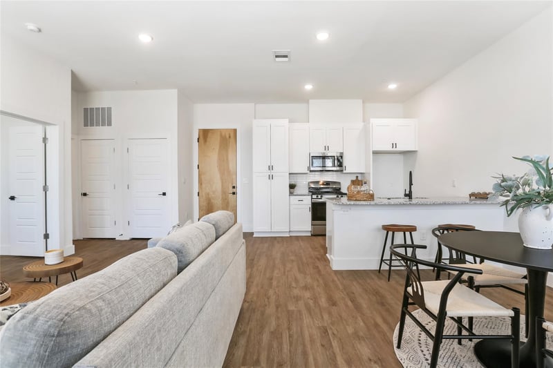 1811 Webberville RD #1209, Austin, TX 78721