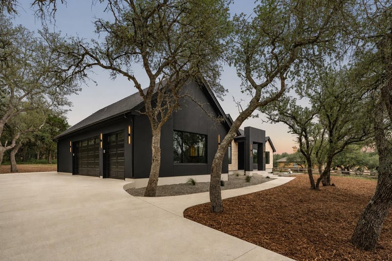 111 High Plains DR, Dripping Springs, TX 78620