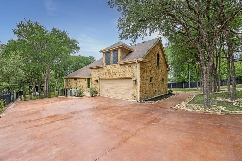1804 Brushy Bend DR, Round Rock, TX 78681