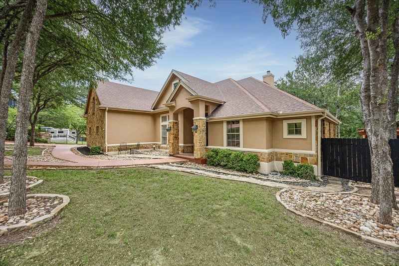 1804 Brushy Bend DR, Round Rock, TX 78681