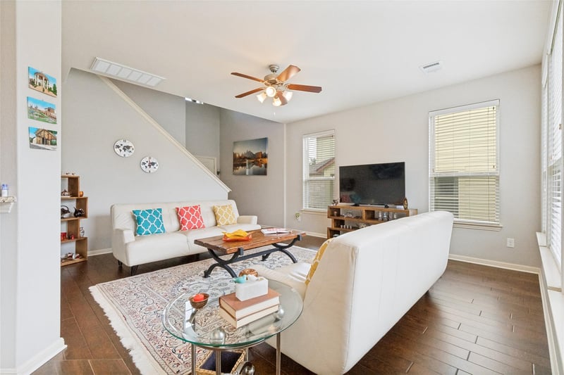 2410 Great Oaks DR #301, Round Rock, TX 78681