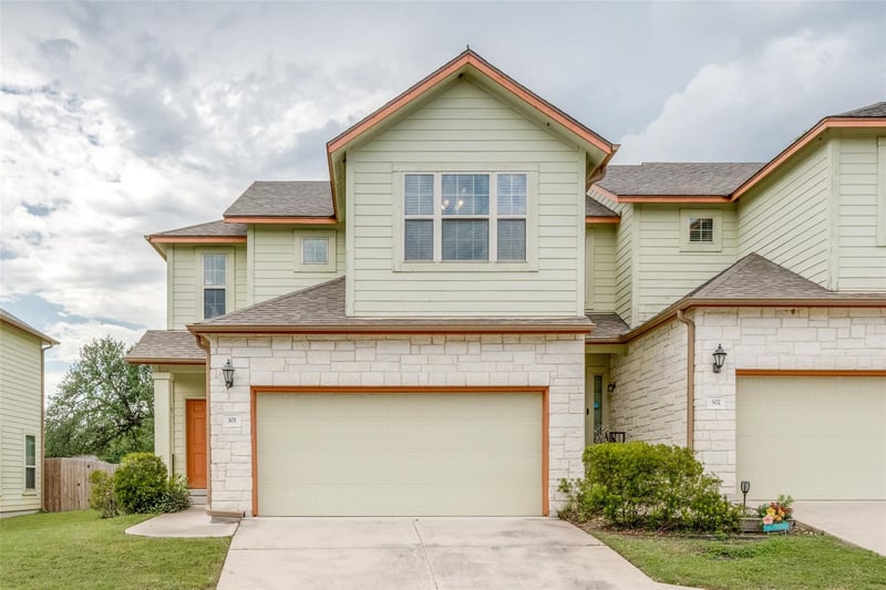 2410 Great Oaks DR #301, Round Rock, TX 78681